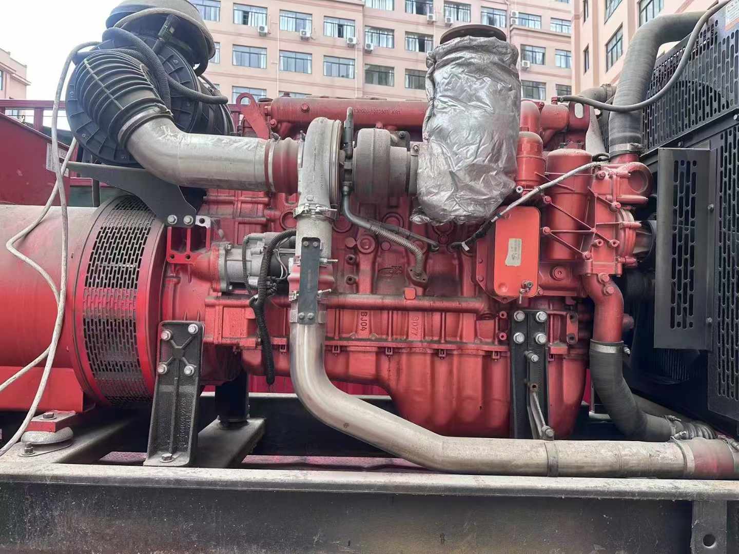 昆玉如何选择适合 600kW 柴油发电机组的过载保护器？